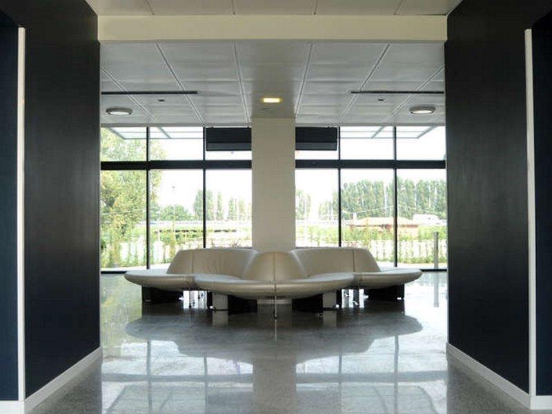 Idea Hotel Milano San Siro Bagian luar foto The interior of the building